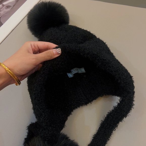 ๐โจAUTHENTICโจ๐Prada hat - Picture 8 of 8